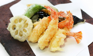 tempura de verdures i llagostins
