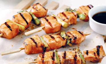 yakitori de salmó